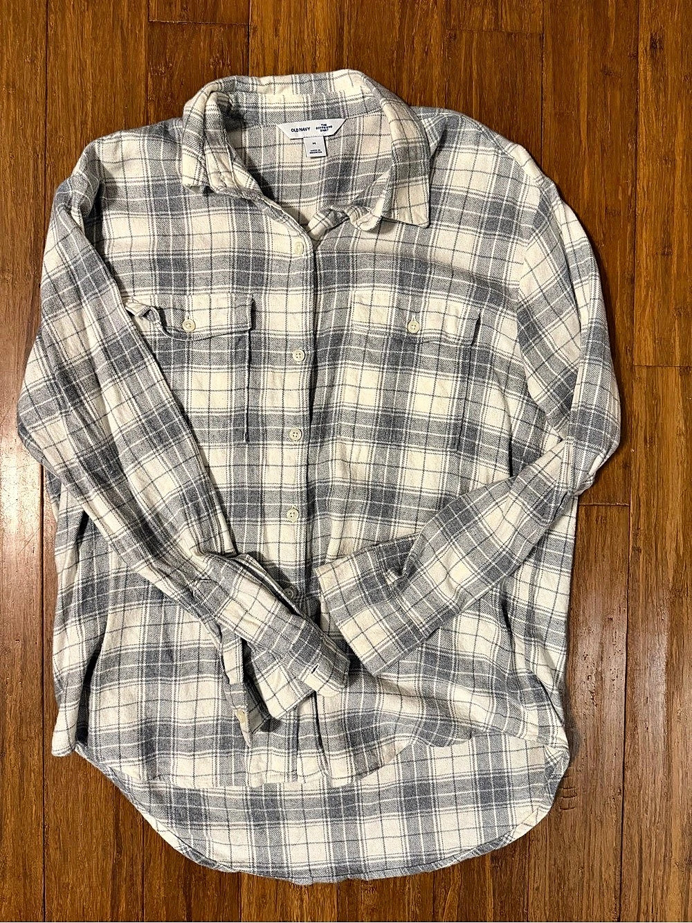 Old Navy The Boyfriend Shirt Flannel Plaid Cotton Button Down Size Medium